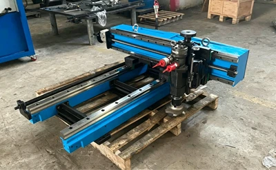 Fresatrice portatile per la riparazione dell'alloggiamento del laminatoio in ...